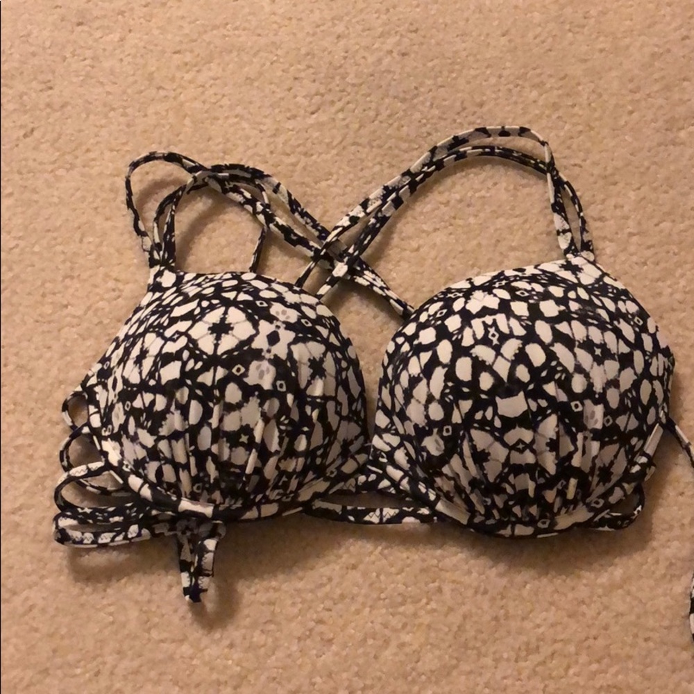 Black and White Bathing Suit top